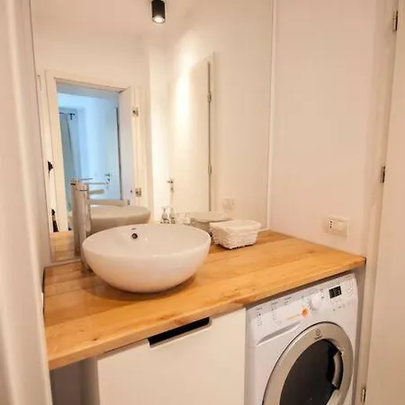 Retro Midtown Apartment Bucarest Esterno foto